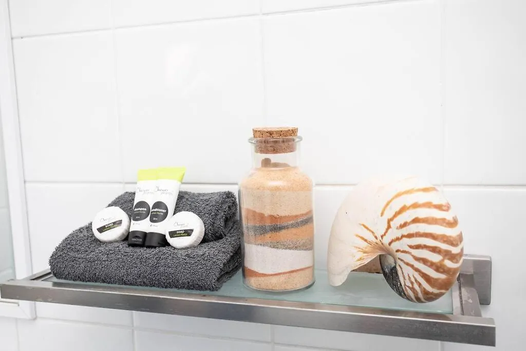 Airlie Sun & Sand Motel Accommodation #4 Airlie Beach Daire