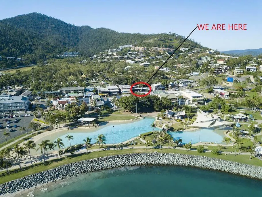Airlie Sun & Sand Motel Accommodation #4 Airlie Beach Daire